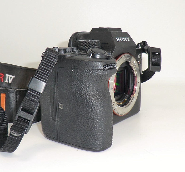 A7_bd72d069-0348-47f8-ab84-db69ba42b654.jpg Sony A7r iv – Image 7