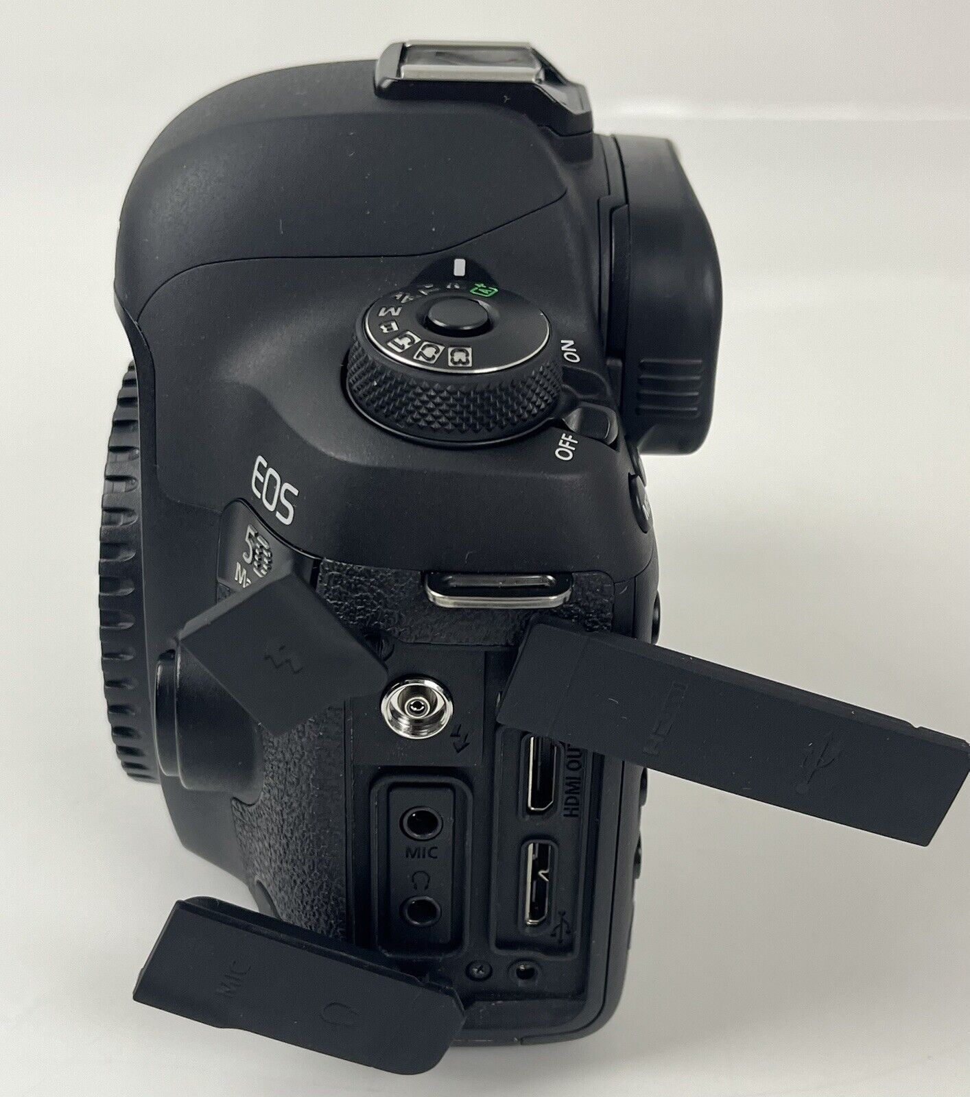 C14.jpg Canon 5d Mark iv – Image 14