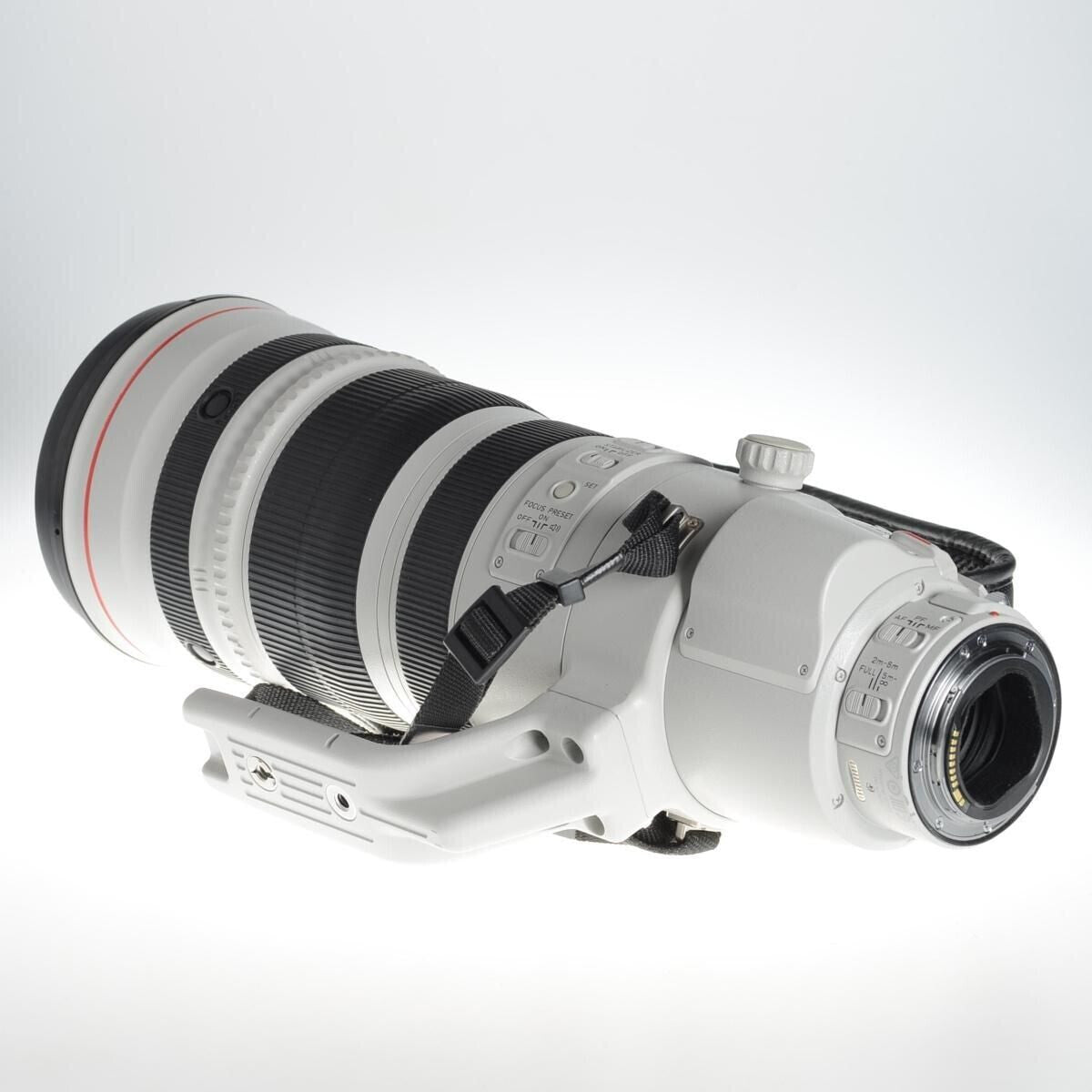 Objectif_EF_200-400mm_f_4L_IS_USM_Extender_1.4x.jpg Objectif Canon EF 200-400mm f/4L IS USM Extender 1,4x | Capturez l'exceptionnel avec une portée et une qualité inégalées. – Image 2