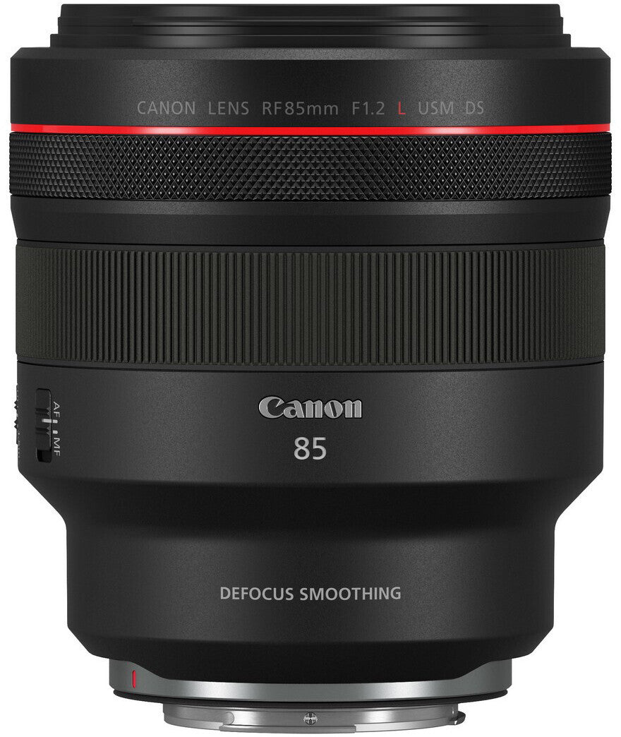 Objectif_Photo_RF_85mm_f1.2_L_USM_DS.jpg Canon RF 85 mm f1.2 L USM DS | L'excellence en portrait, un bokeh inégalable. – Image 4